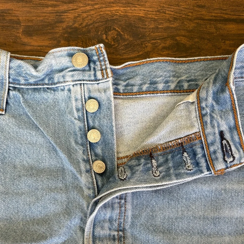 Levi's 501 Light Wash Distressed Denim Cutoff Shorts - Picture 6 of 10